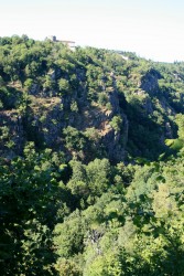 Gorges de L'Arn et Château de Montlédier