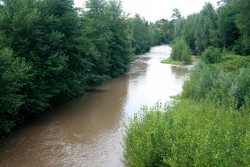 Le Thoré après un bon orage devient très boueux