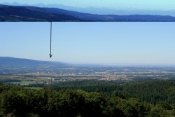 1er plan Valdurenque puis aéroport Castres/Mazamet et Labruguière, Pyrénées en médaillon