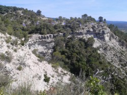 Les grands canyons du Mont Redon à Pompignan