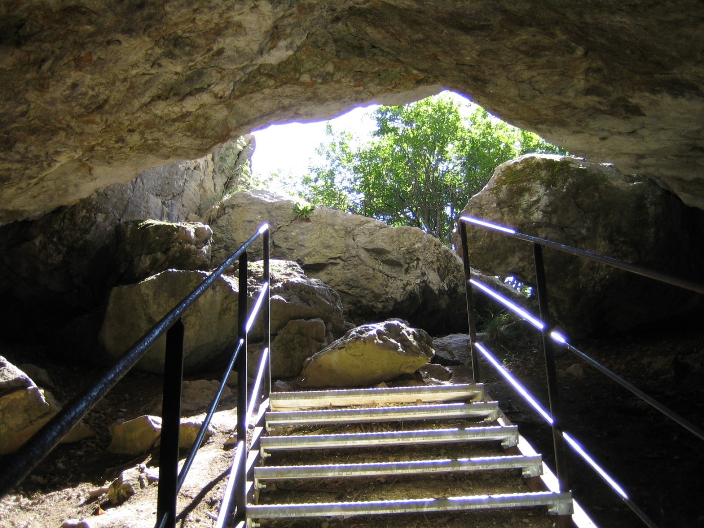 Authon: Grotte Saint-Vincent - Mounis - Fontbelle
