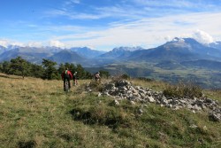 l'Obiou a droite et l'Oisans a gauche