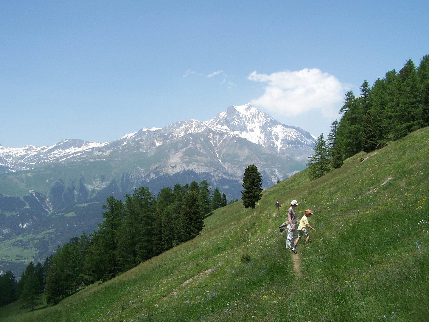Petit Bonheur, Bramanette et chemin des écoliers