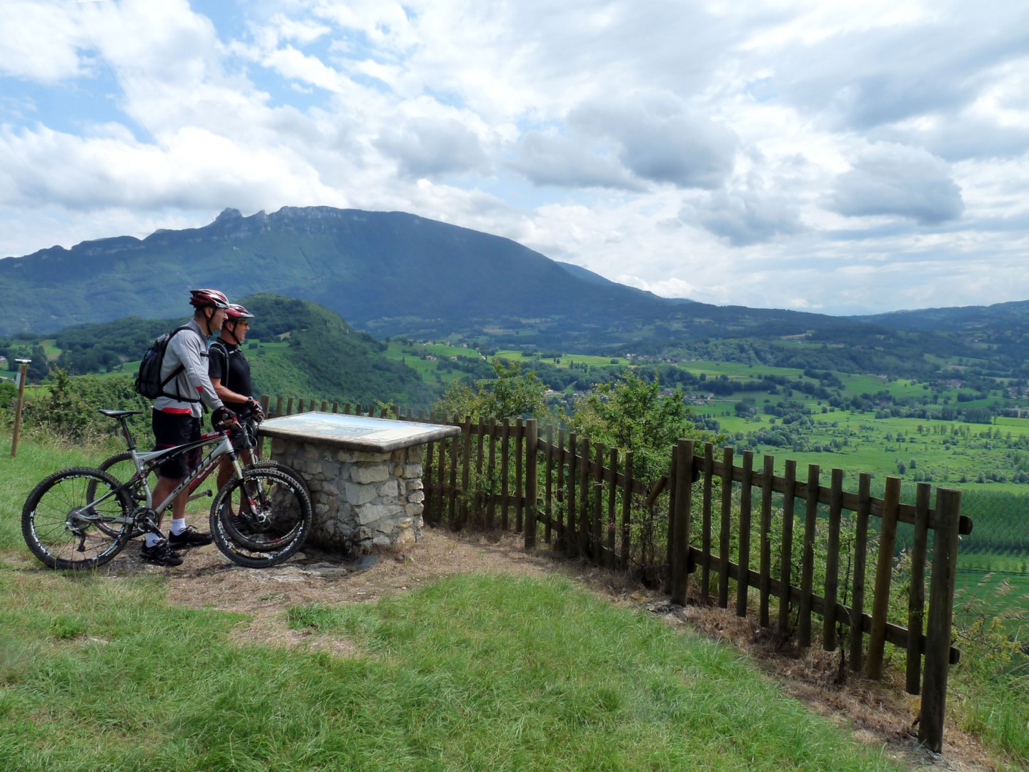 VTT-FFCT du pays du lac d'Aiguebelette - Parcours N°14 : Circuit de Saint-Romain