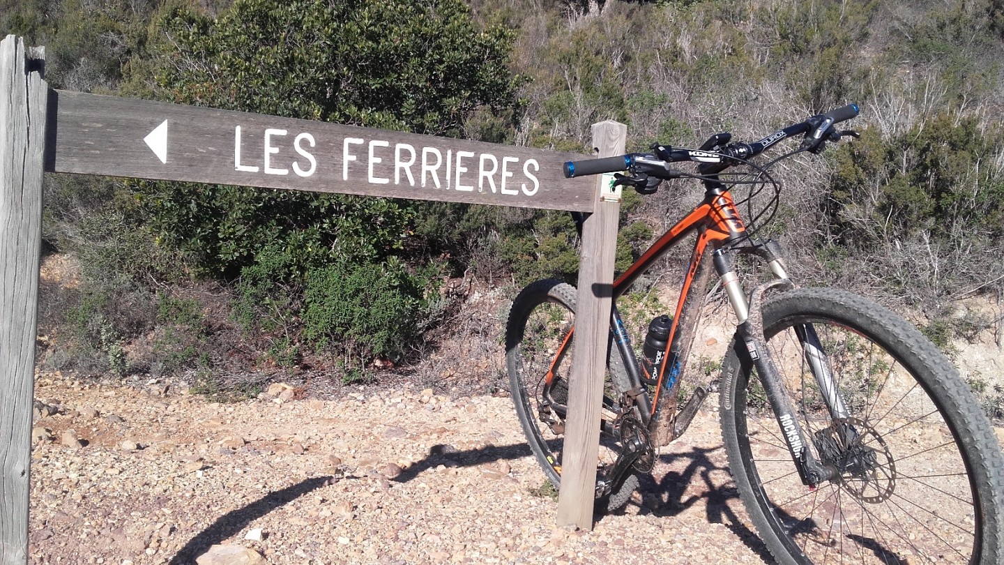 Tour des Ferrières