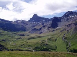 La chapelle de Clausis. C'est le début de l'ascension du col.