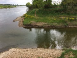 en été, s'il fait sec, il est possible de traverser ici