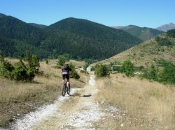 km 28 : single d’arrivée sur Comus