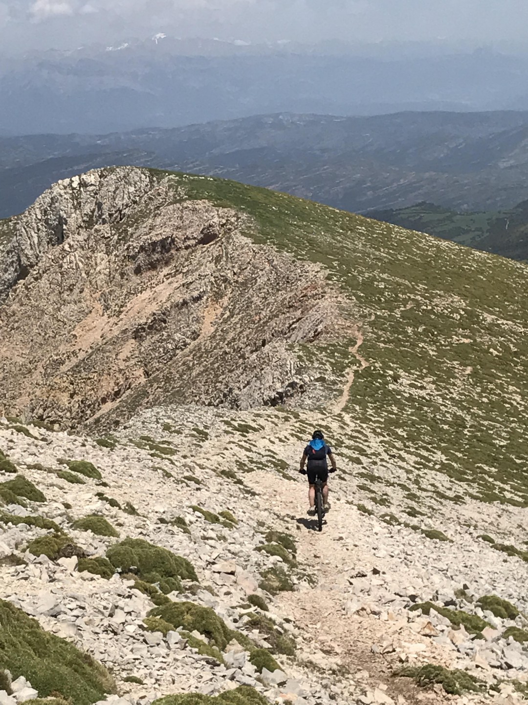 Le Tozal de Guara : on a roulé sur la lune !