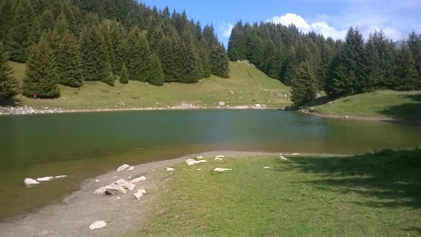 Lac de la Léchère par les Perelles
