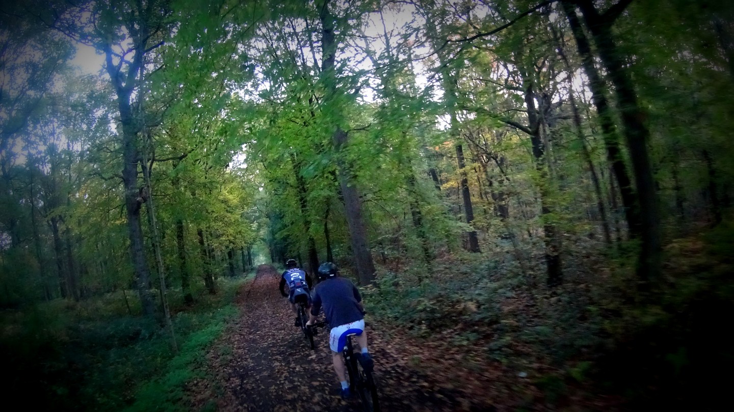 Autour de Thuin
