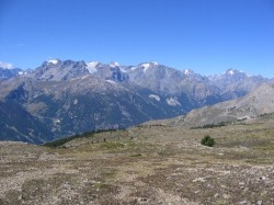 Vue sur le massif de la Meije depuis le col de Granon