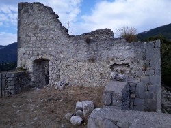 Vieux village de Montmaur-en-Diois