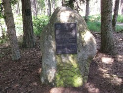 Stèle Henri Petit