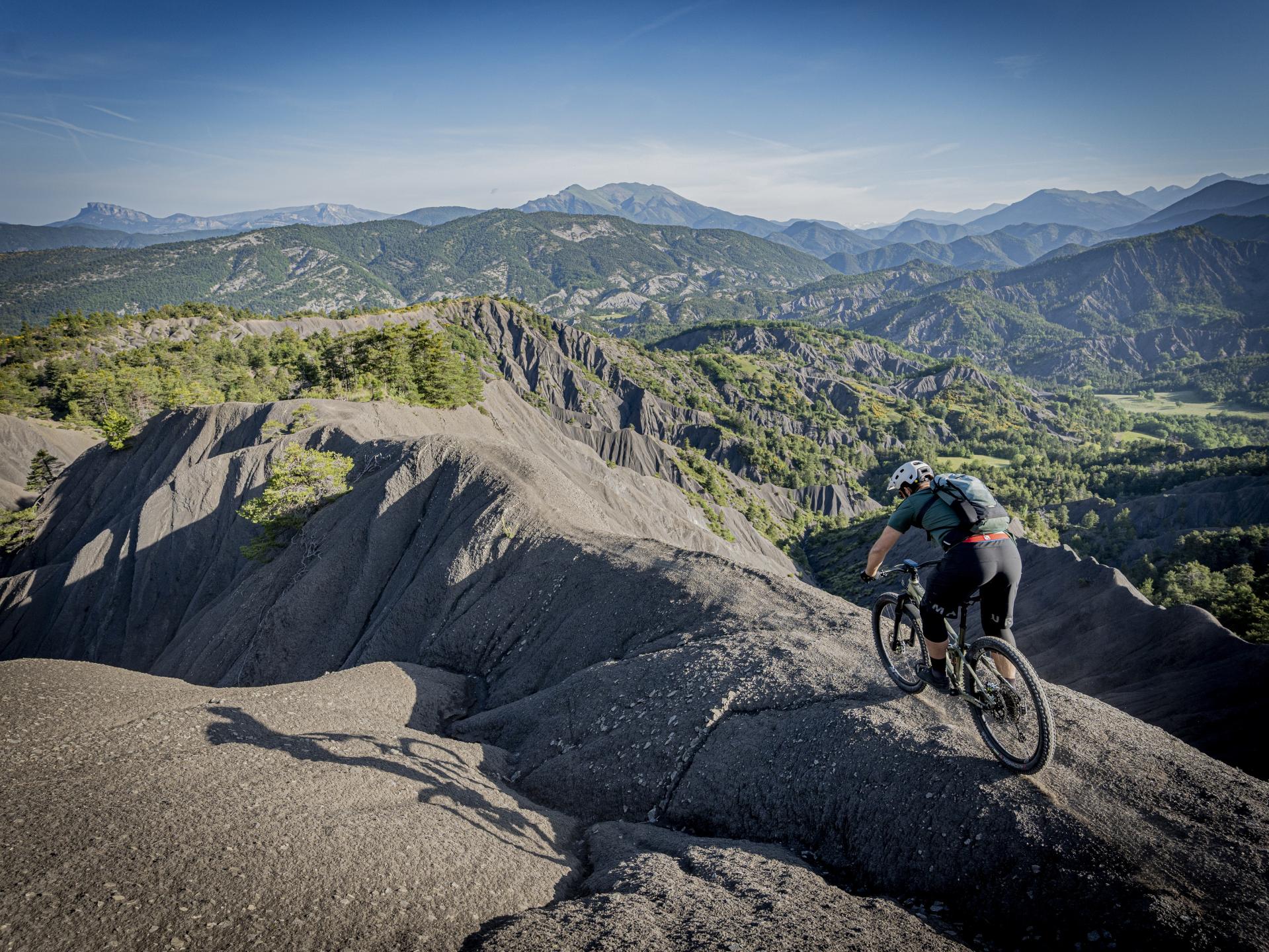 Domaine VTT Provence-Alpes, secteur Digne-les-Bains - Circuit N°15 : Les crêtes de Draix