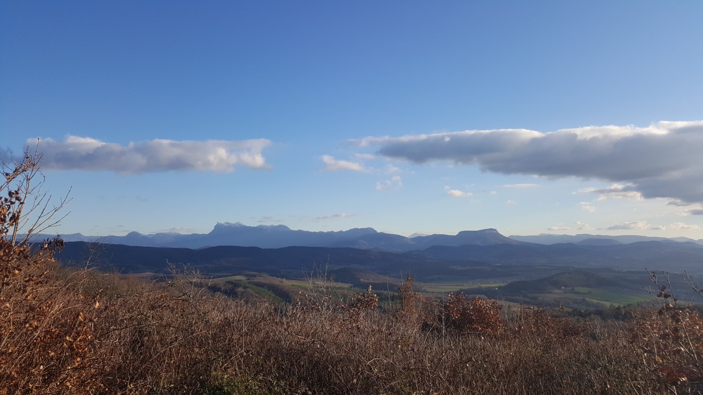 Dans les collines entre Beaumont-lès-Valence et Upie