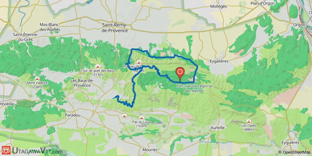 Plateau de la Caume & Mas Rouge dans les Alpilles