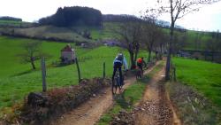 Descente sur Pierre à Bas