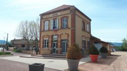 Ouches, la mairie