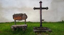 Les Trèves, croix