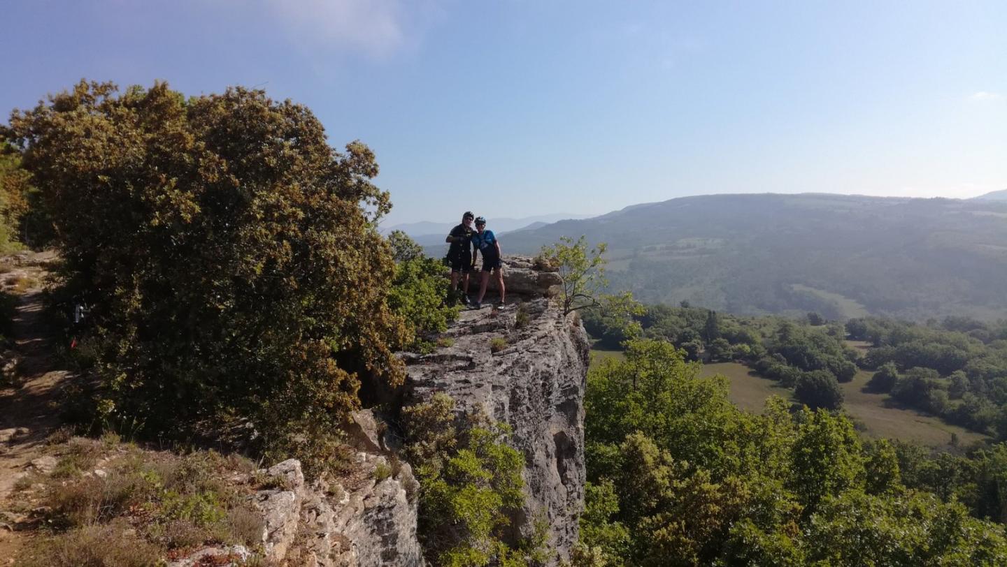 Du Colorado Provencal au Mourre Nègre