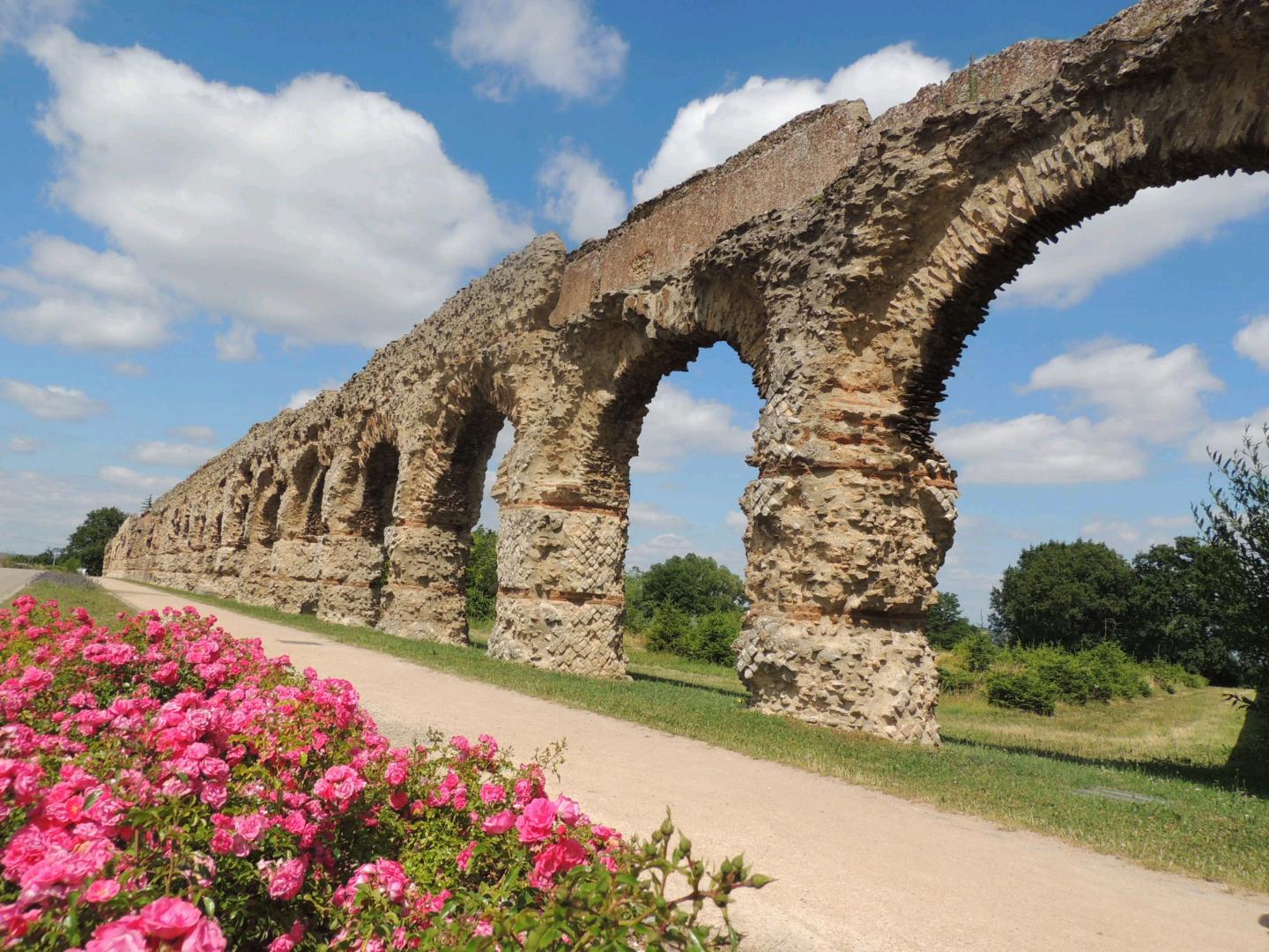 Chaponost - Circuit N° 213 : L'aqueduc romain du Gier