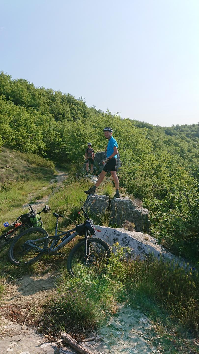 Tour Lure - Luberon - J2 : Le Rocher d'Ongles - Manosque