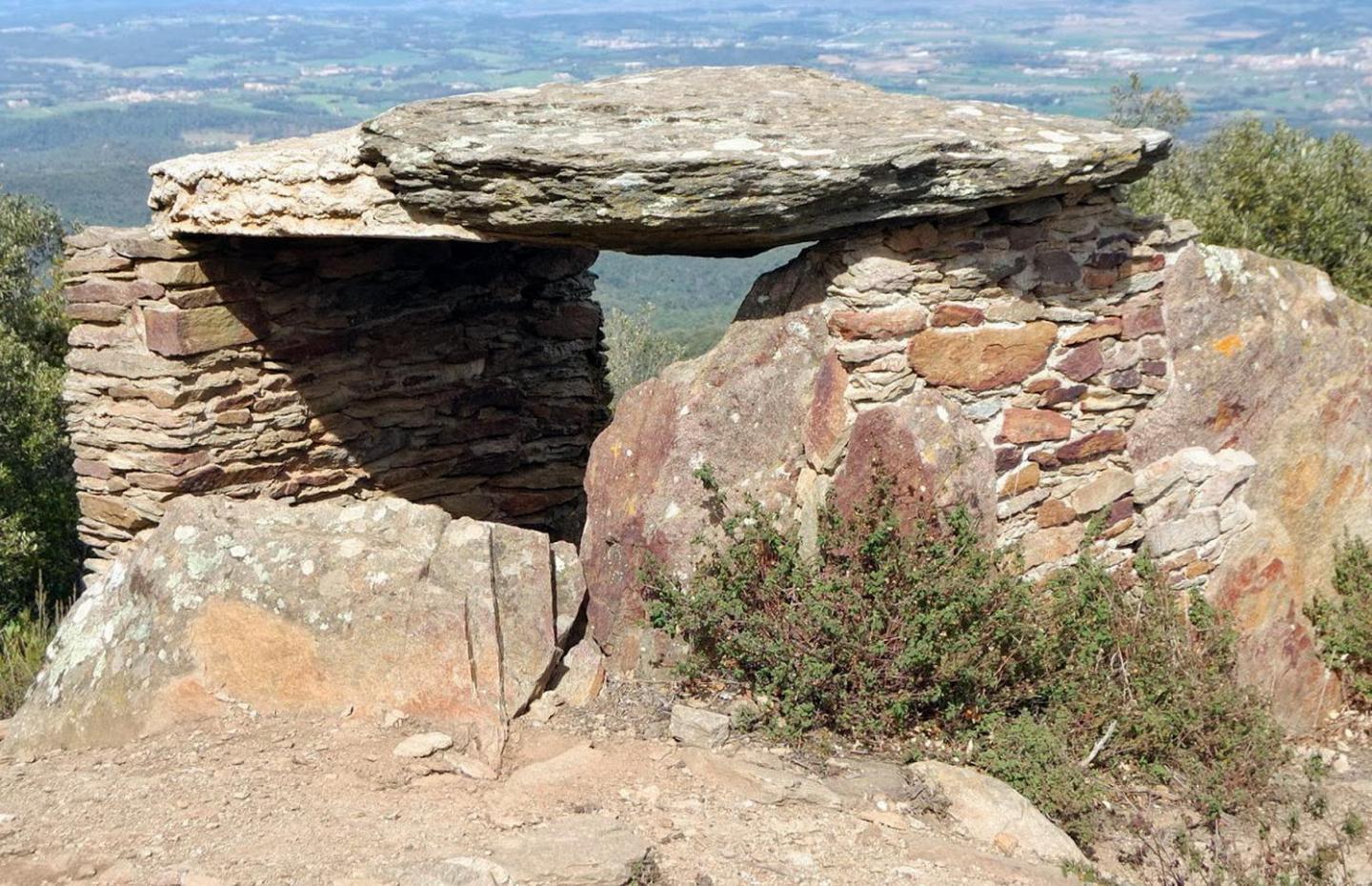 Les dolmens du Puig d'Arques