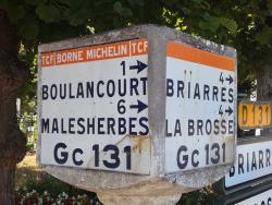 Augerville la Rivière.