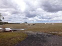 Aérodrome de Buno Bonneveaux.