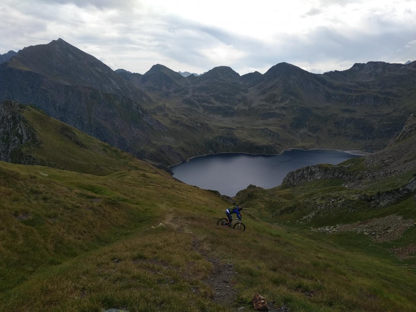 Chevauchée autour du Lac Bleu
