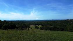 Panorama sur les Puys d'Auvergne