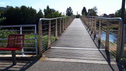 Gueugnon, passerelle sur l'Arroux