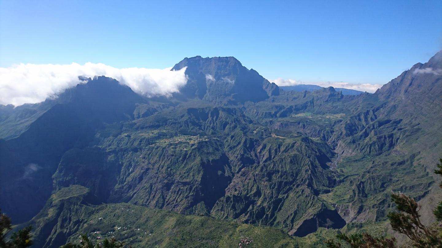 Descente de Maïdo