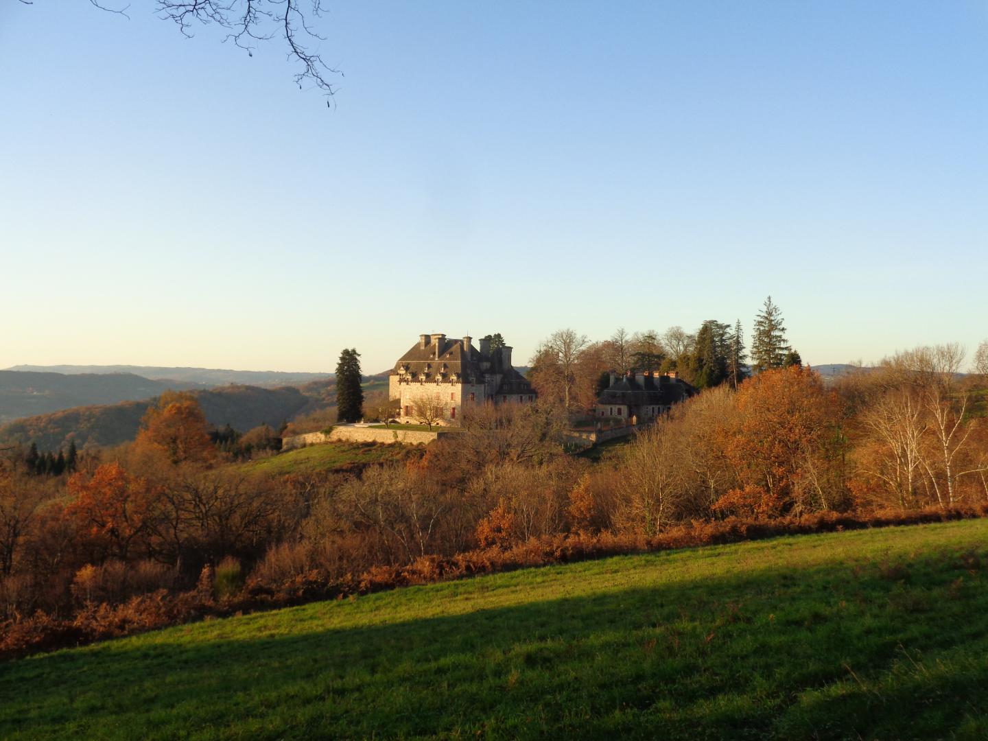 Base VTT du Midi Corrézien : Circuit n°16 : Château du Doux