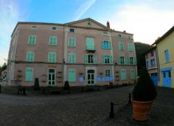 Ville de Beaujeu, Hôtel de Ville
