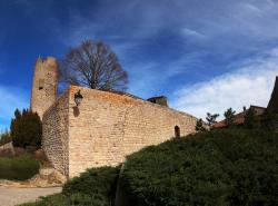 Chambles, église et tour de guet
