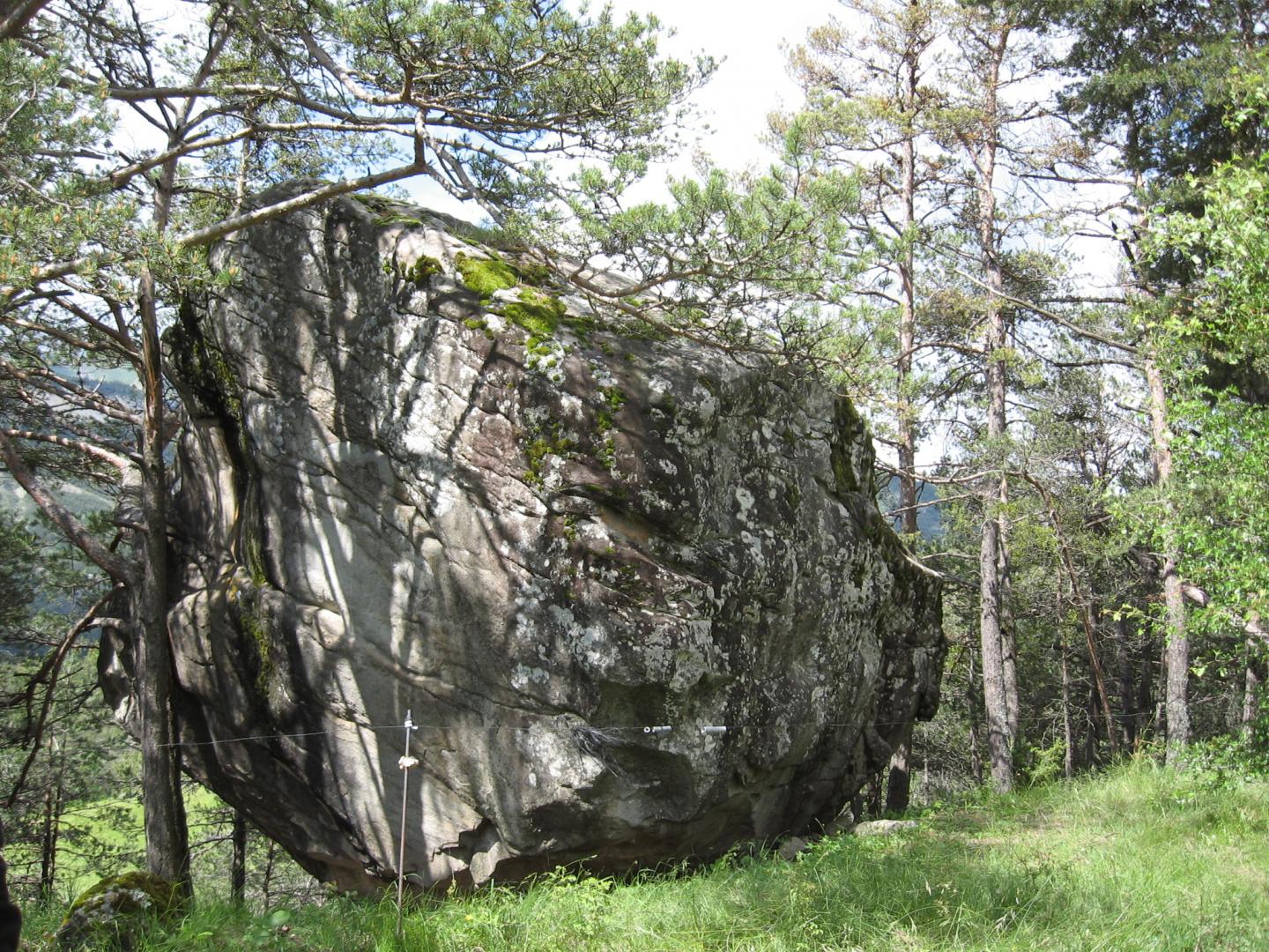 Domaine VTT Provence-Alpes, secteur Blanche Serre-Ponçon - Circuit N°10 : La Grosse Pierre