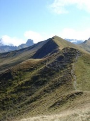 Faut suivre la crête on vous dit....