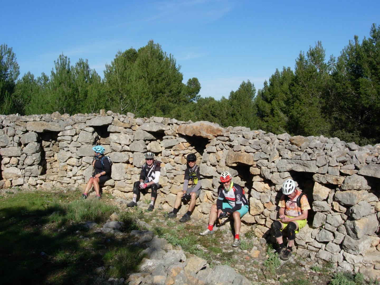 Mur des Abeilles et Œil Doux