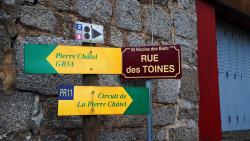 Saint Nicolas des Biefs, panneaux indicateurs