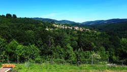 Le Peyrard, vue sur le village des Noës