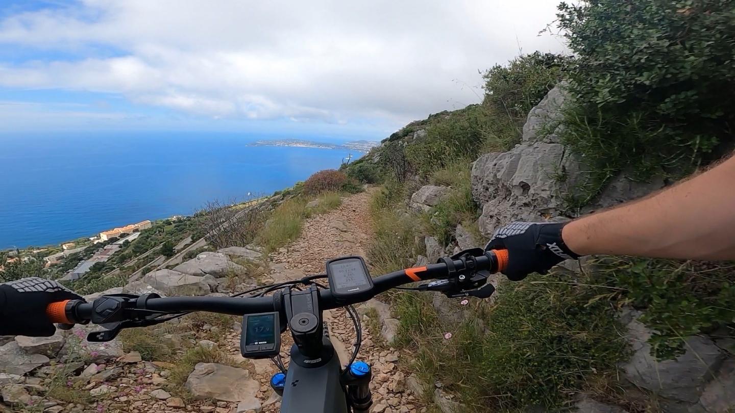 Descente La Turbie - Eze