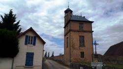 Montceaux l'Étoile, la vieille tour