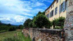 Semur en Brionnais, le chemin de ronde