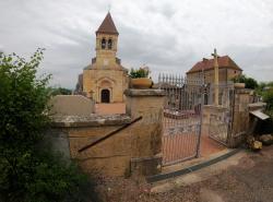 Saint Julien de Jonzy, l'église