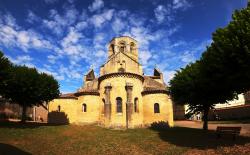 Semur en Brionnais, l'église collègiale Saint Hilaire