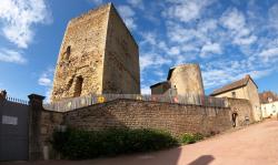 Semur en Brionnais, château Saint Hugues