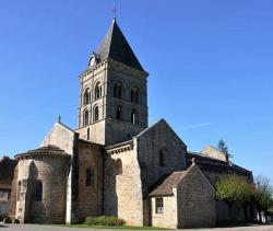 Varenne l'Arconce, l'église