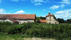 Ferme et pigeonnier à Bagneaux